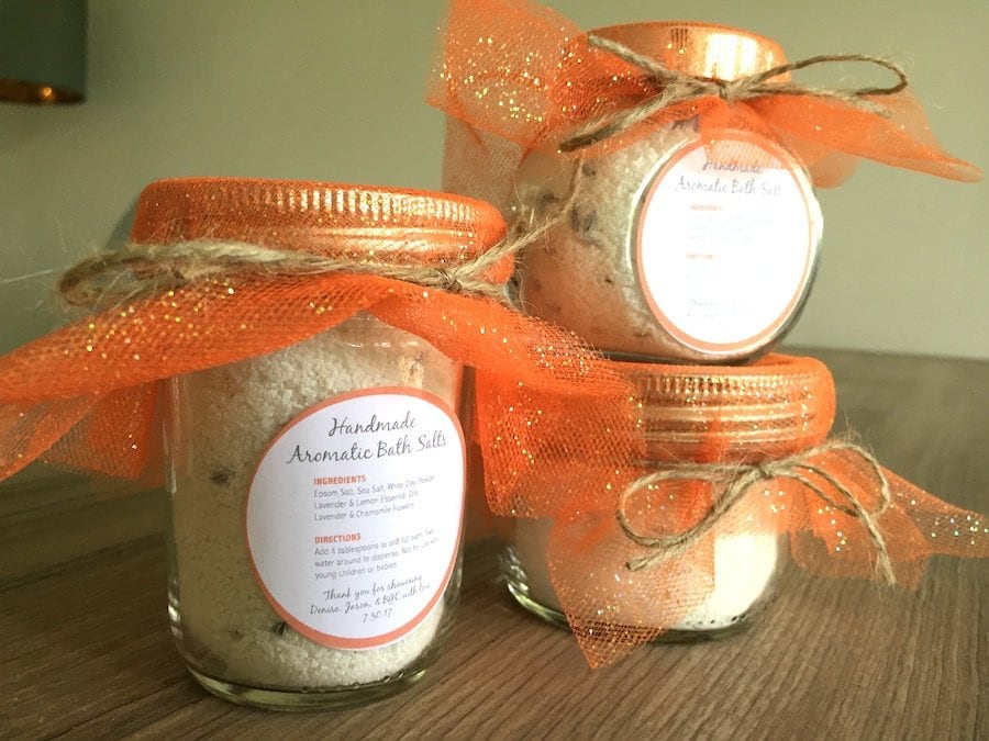 aromatic bath salts with essential oils