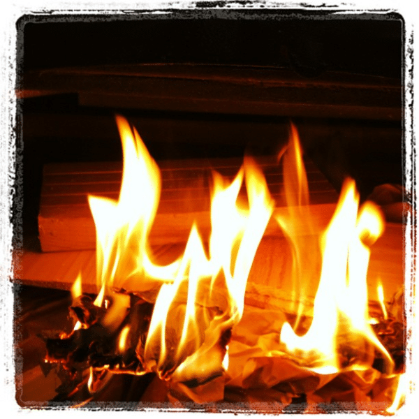 yigzaw fire fireplace fall resized 600