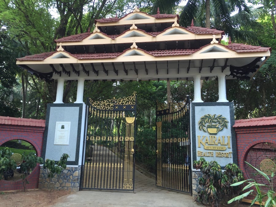 Kairali_entrance.jpg