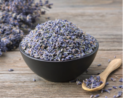 dried lavender flowers